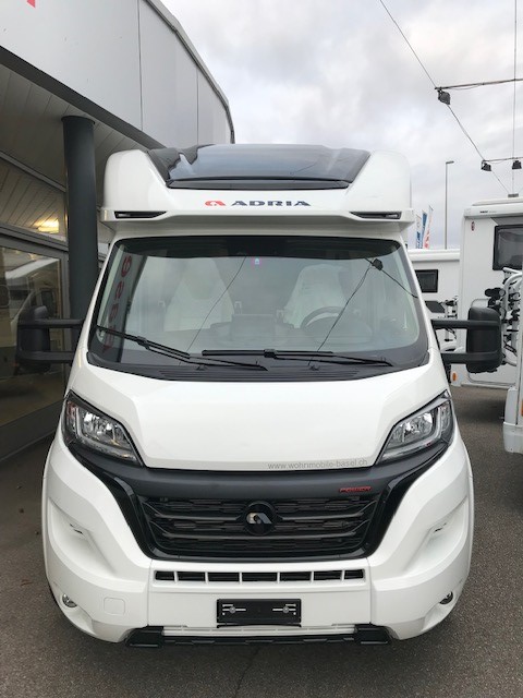 Adria Matrix Plus 650 DL (A240) Adria Matrix Plus 650 DL (A240)