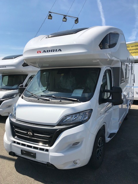 Adria Coral XL Plus 660 SL (A279) Adria Coral XL Plus 660 SL (A279)